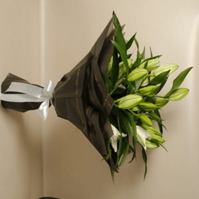 Lily Bouquet  10184
