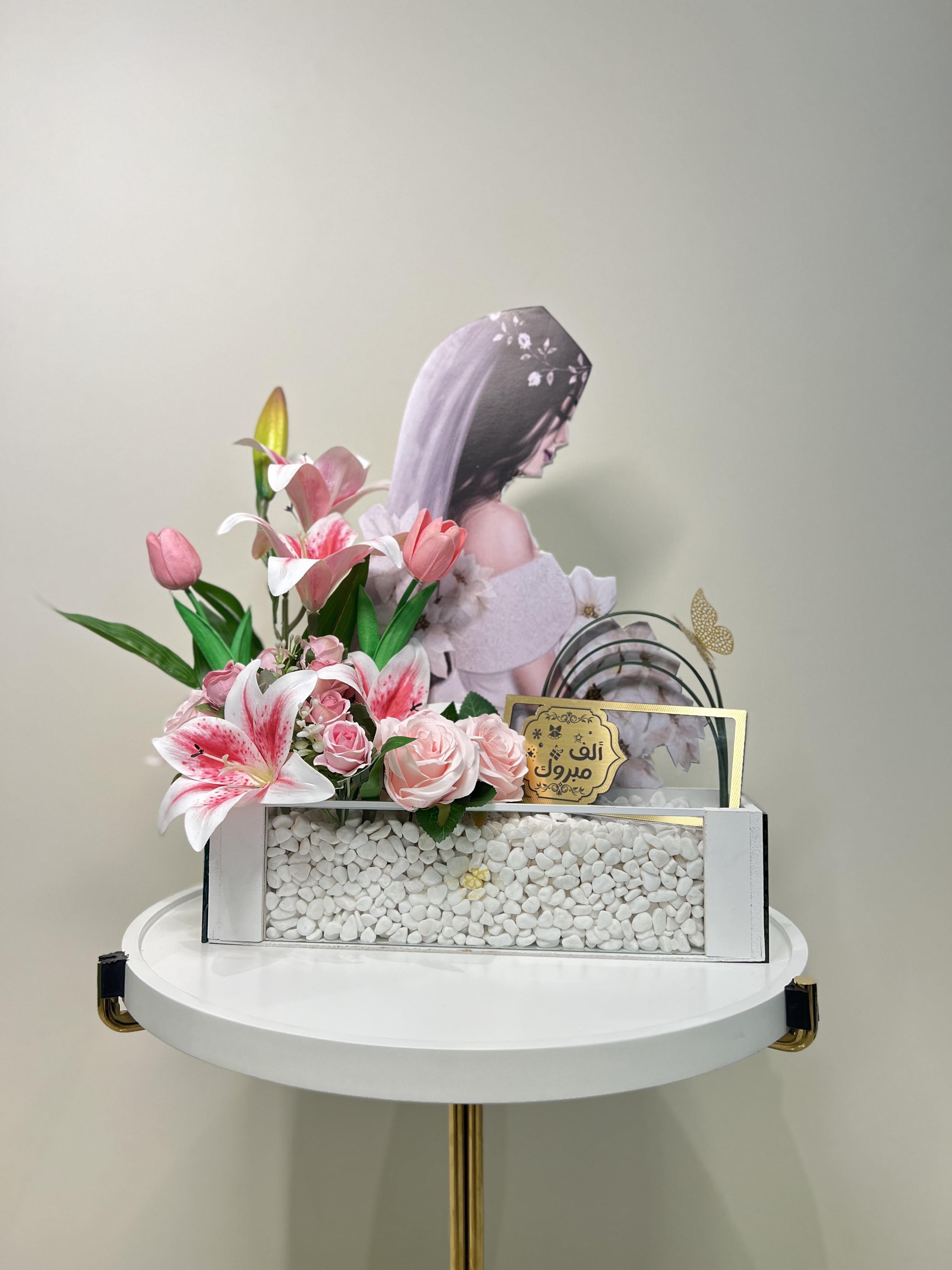 Small stand for wedding